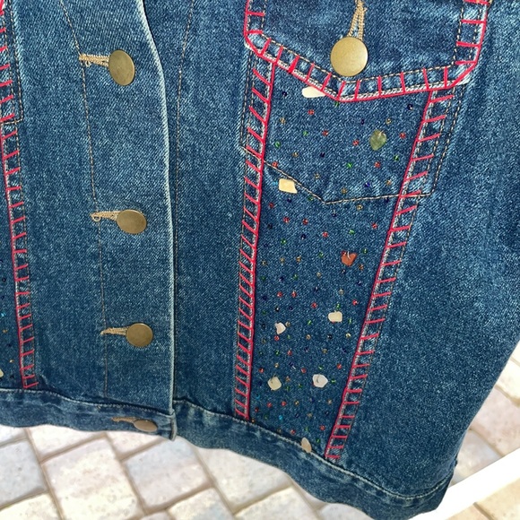 Cejon Jeans Jacket sz M Sleeveless Embellished Denim Vest Red Stitching EUC cute - Picture 14 of 17